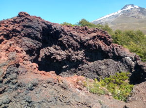 Rocas volcánicas de un cráter parásito