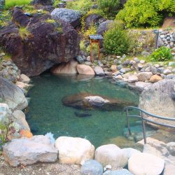 Termas naturales los pozones, en Pucón