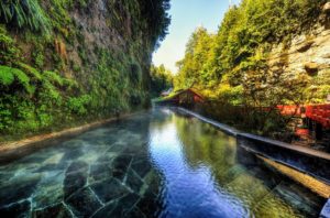 Las termas geometricas, cerca de la localidad de Coñaripe